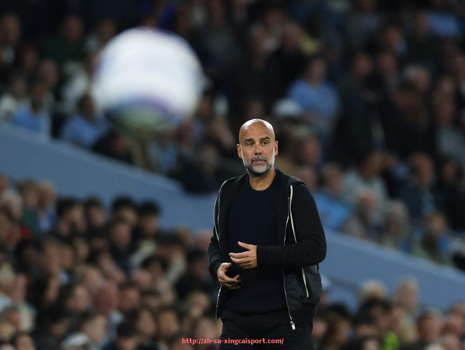 杏彩体育-英超球队为小球迷感人瞬间及社区公益活动盘点