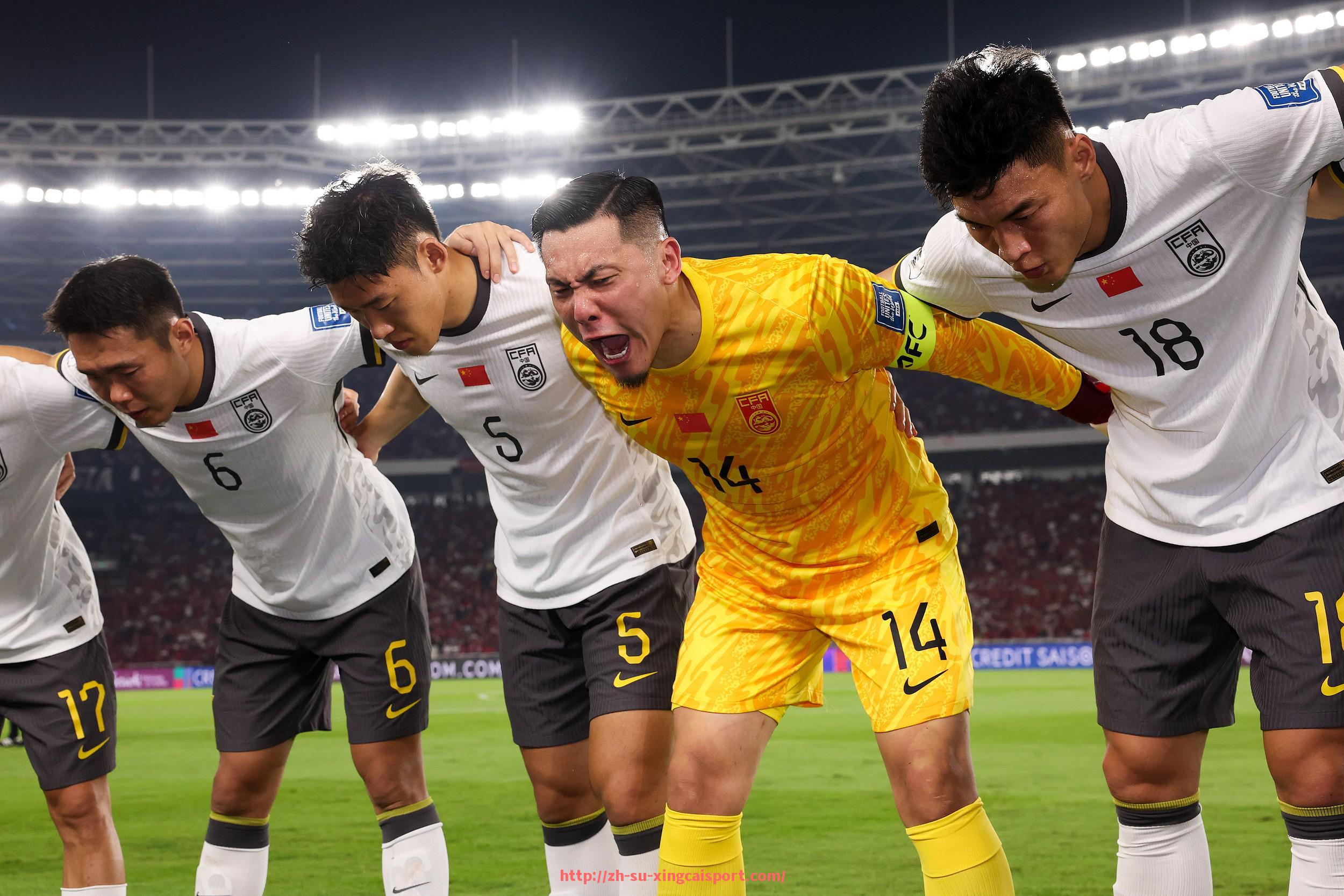 杏彩体育-NBA三分球大赛历届冠军与命中率统计对比